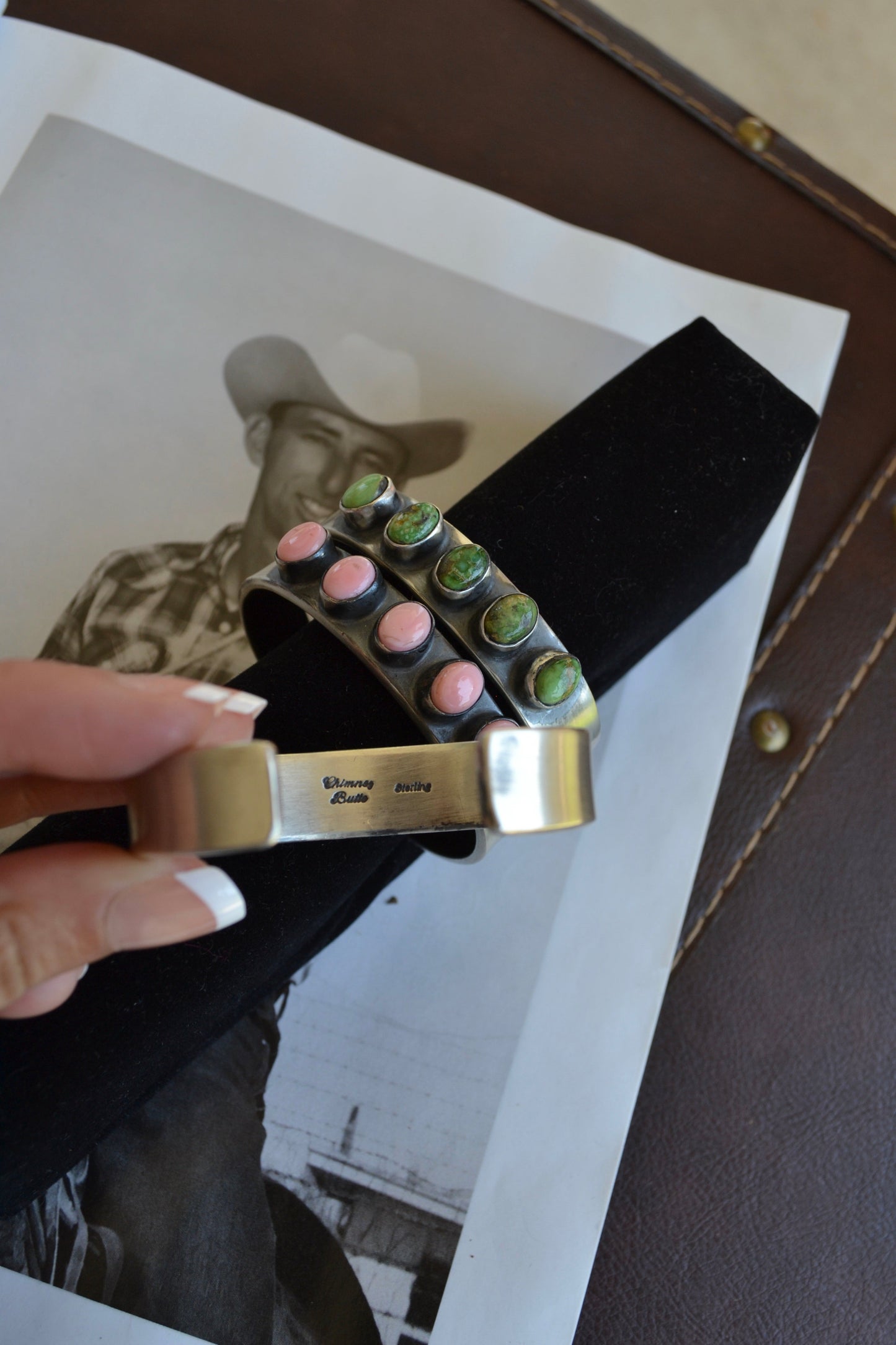 The Marwood 5 Stone Pink Conch Cuff